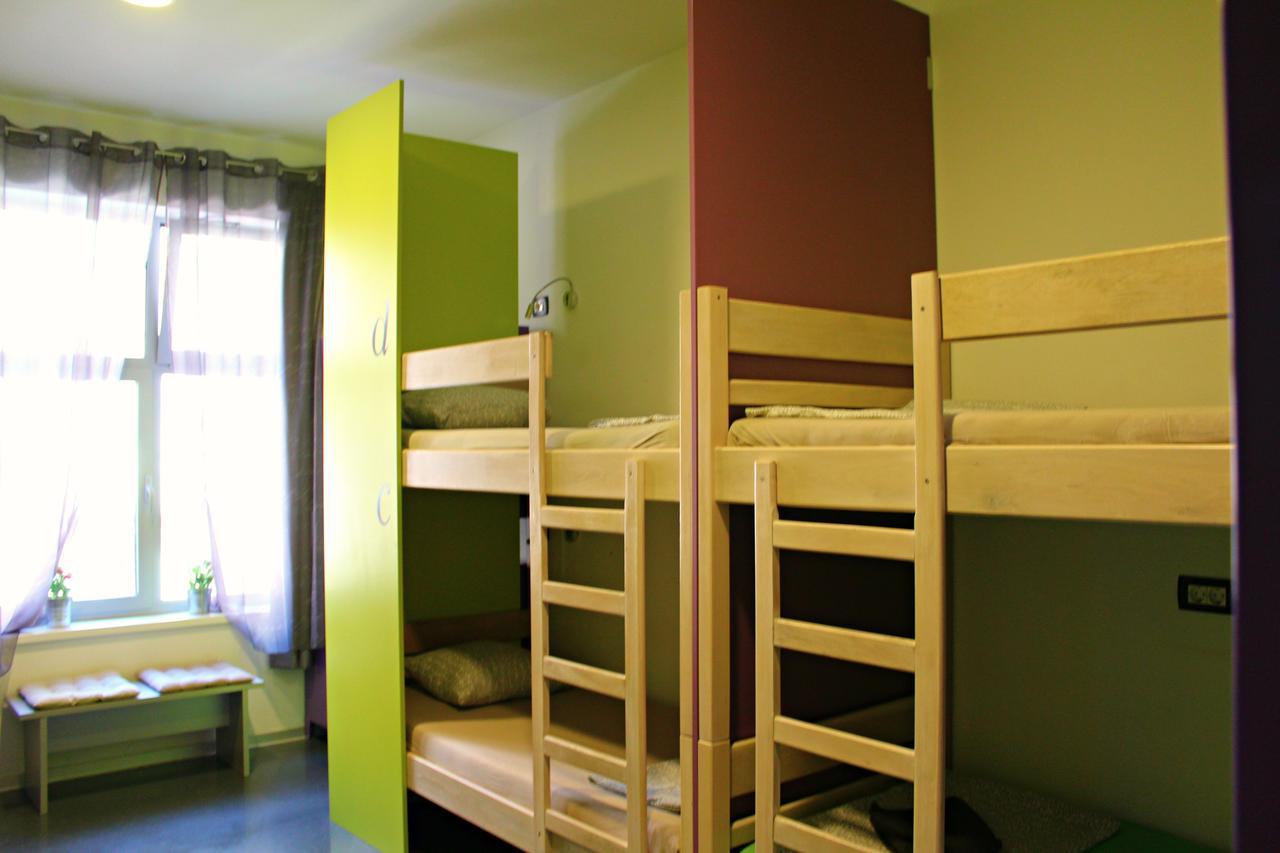 Hostel Chic Zagreb Buitenkant foto