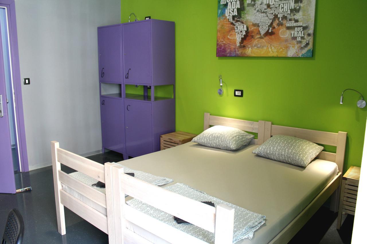 Hostel Chic Zagreb Buitenkant foto
